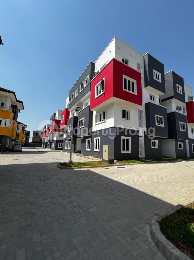 4 bedroom House for rent Ikate Lekki Lagos