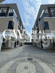 4 bedroom Flat / Apartment for sale Lekki Lagos