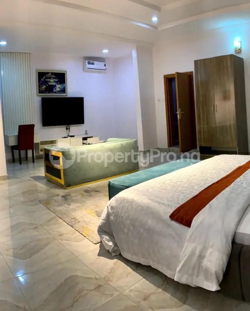 4 bedroom Flat / Apartment for shortlet Opebi Ikeja Lagos