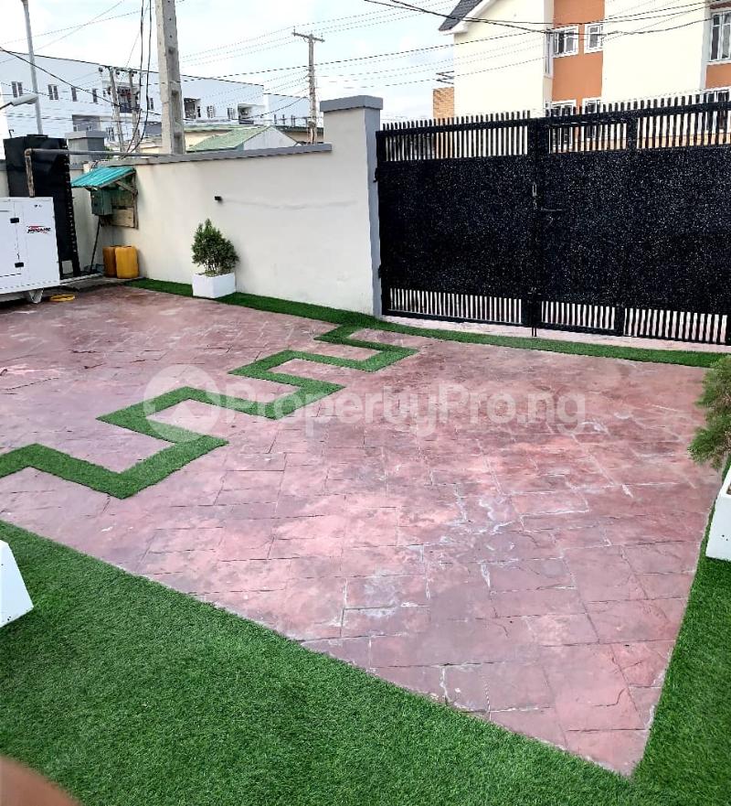 4 bedroom Flat / Apartment for shortlet Opebi Ikeja Lagos