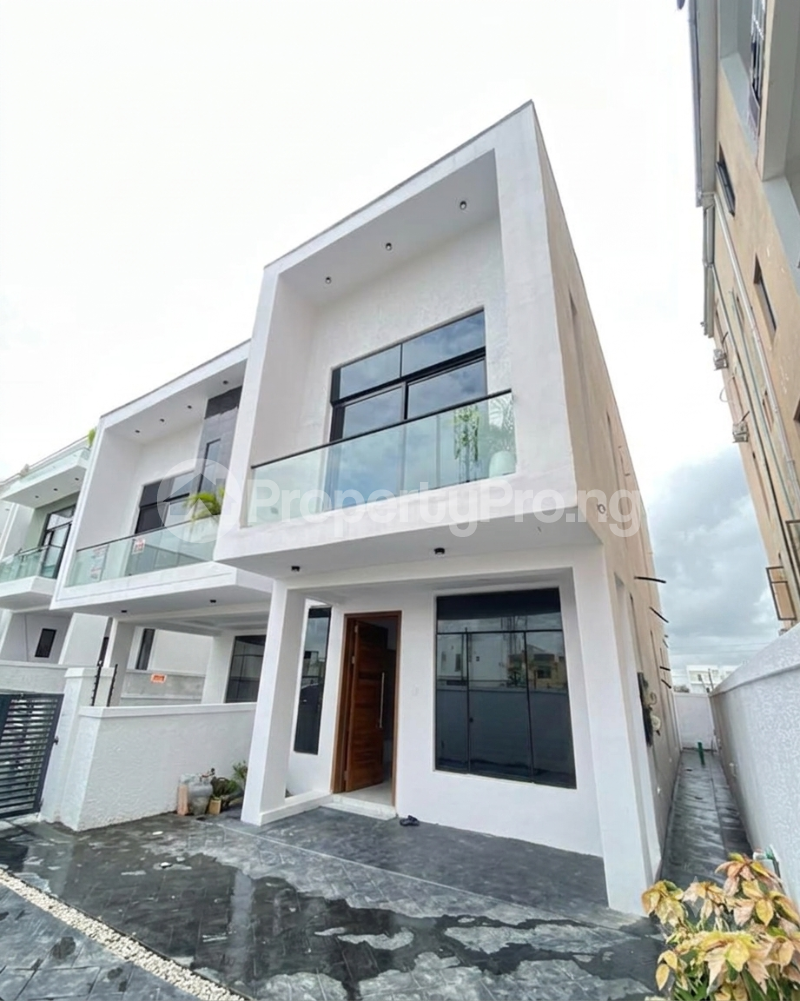 4 bedroom House for sale Ikota Lekki Lagos