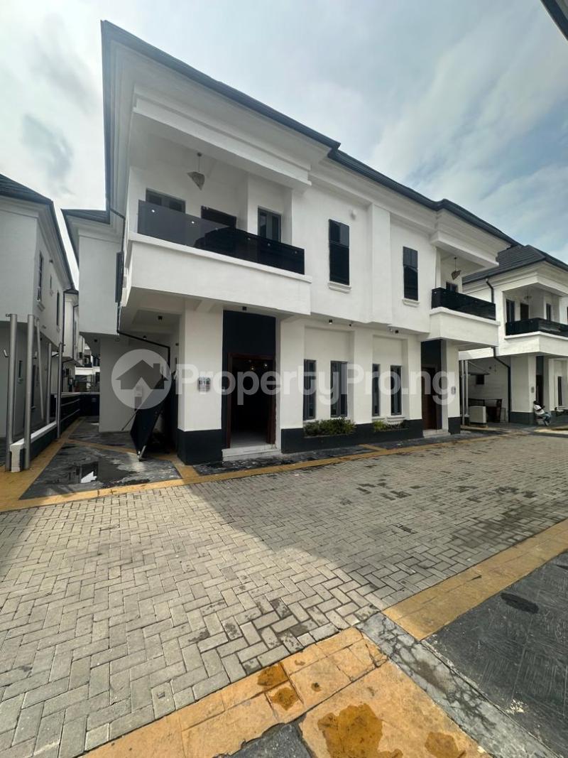 4 bedroom House for sale orchid Lekki Lagos