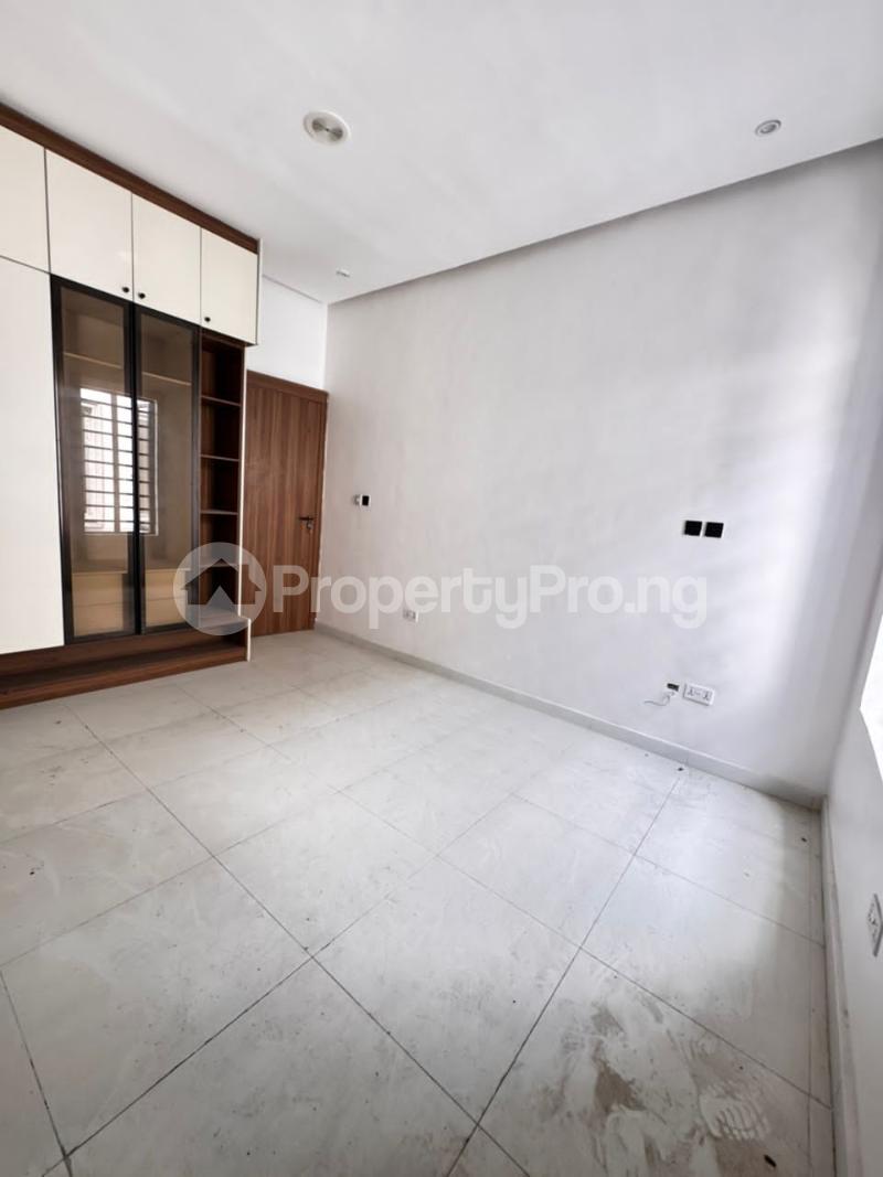4 bedroom House for sale Orchid Lekki Lagos