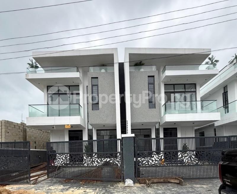 4 bedroom House for rent Ikota Lekki Lagos