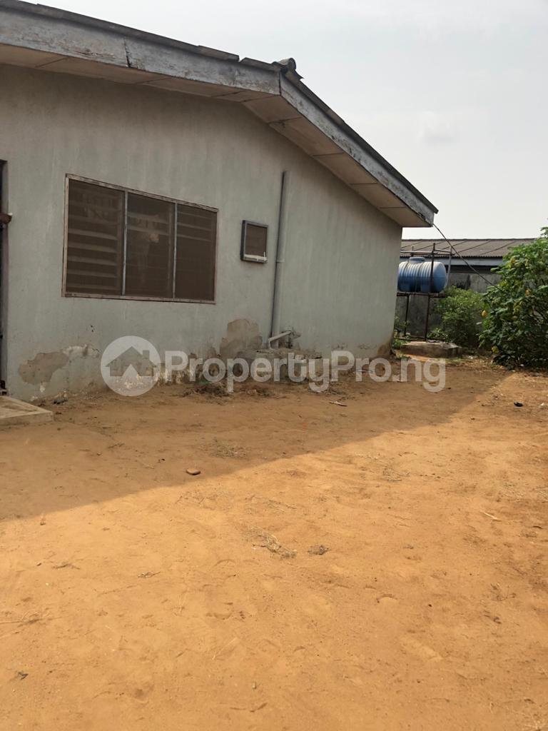 4 bedroom House for sale Harvey Road, Sabo, Yaba. Sabo Yaba Lagos