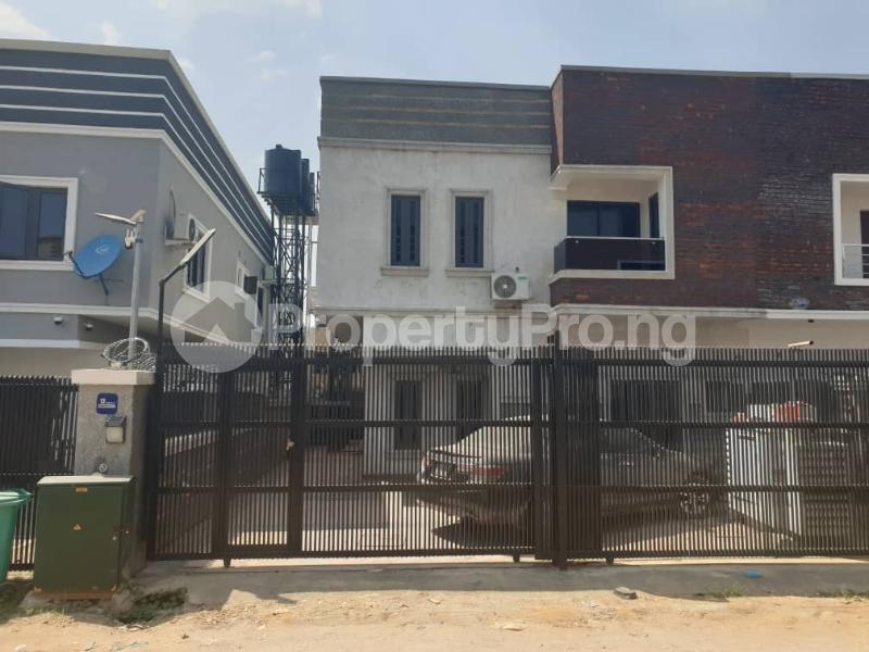 4 bedroom House for sale Von Road Airport Road Lugbe Abuja