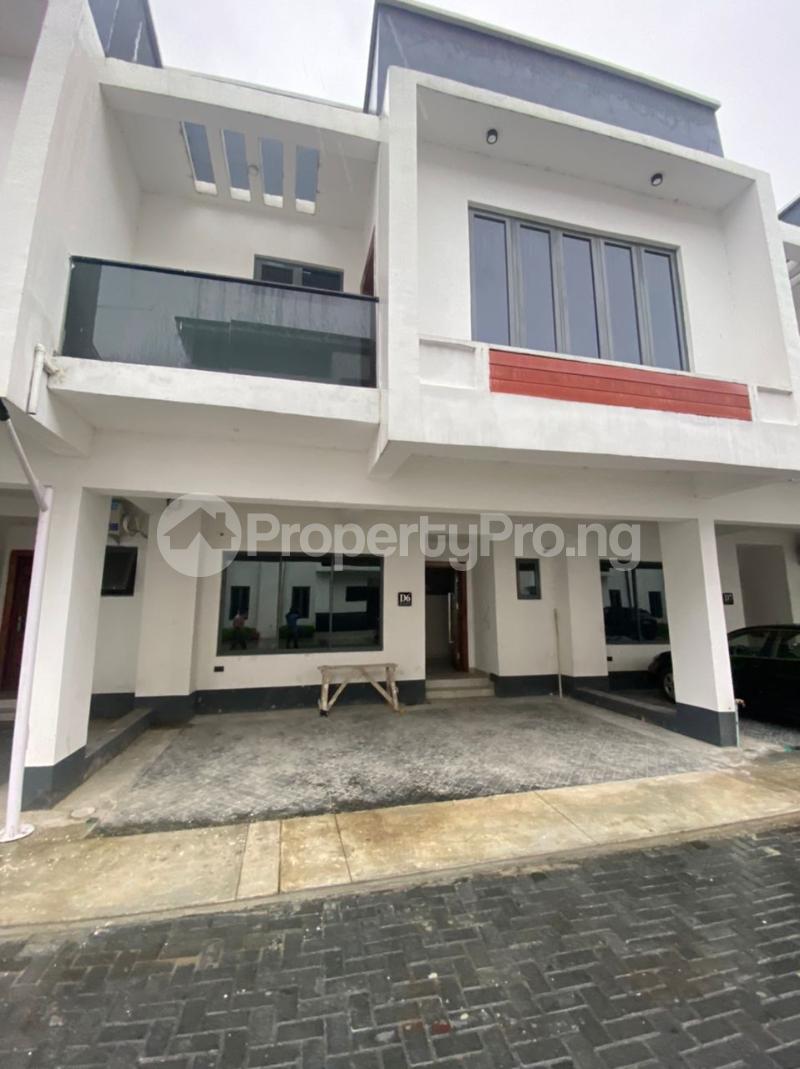 4 bedroom House for sale Jakande Lekki Lagos