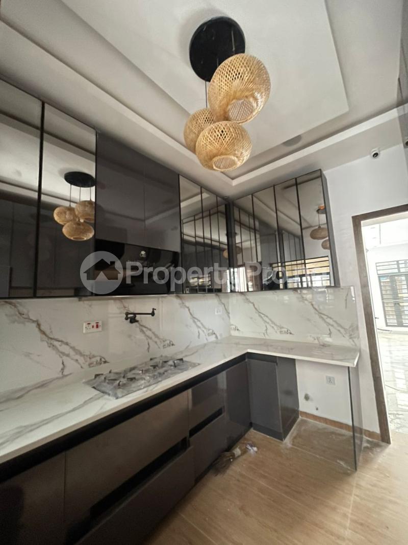 4 bedroom House for sale Adeniyi Jones Ikeja Lagos