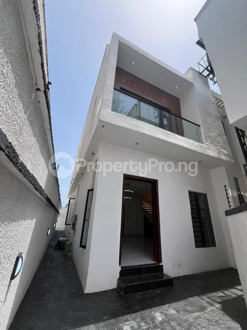 4 bedroom House for sale Sangotedo Ajah Lagos
