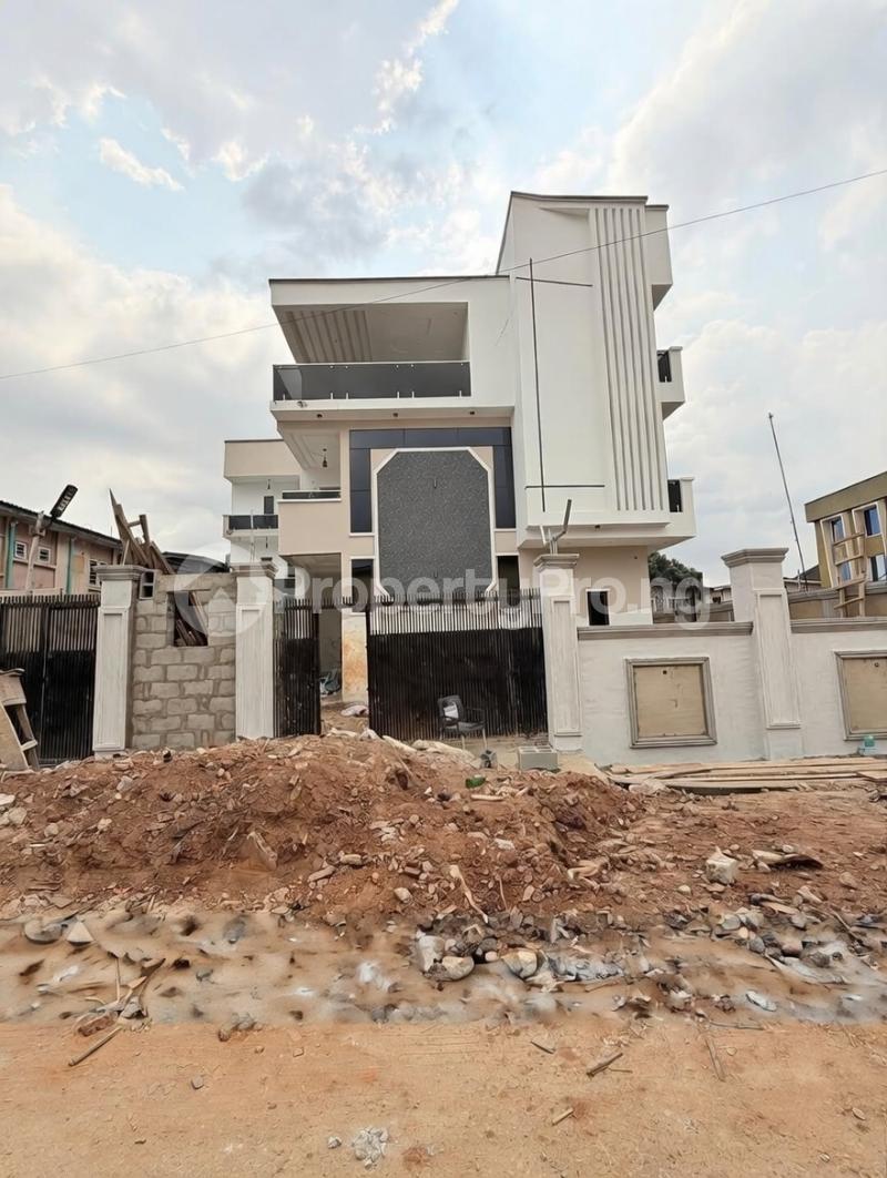 4 bedroom House for sale Anthony Village Maryland Lagos