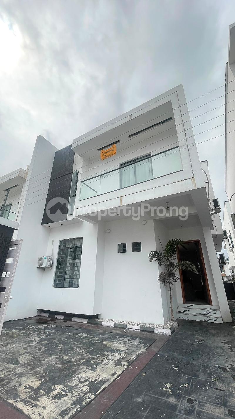 4 bedroom House for rent Ajah Lagos