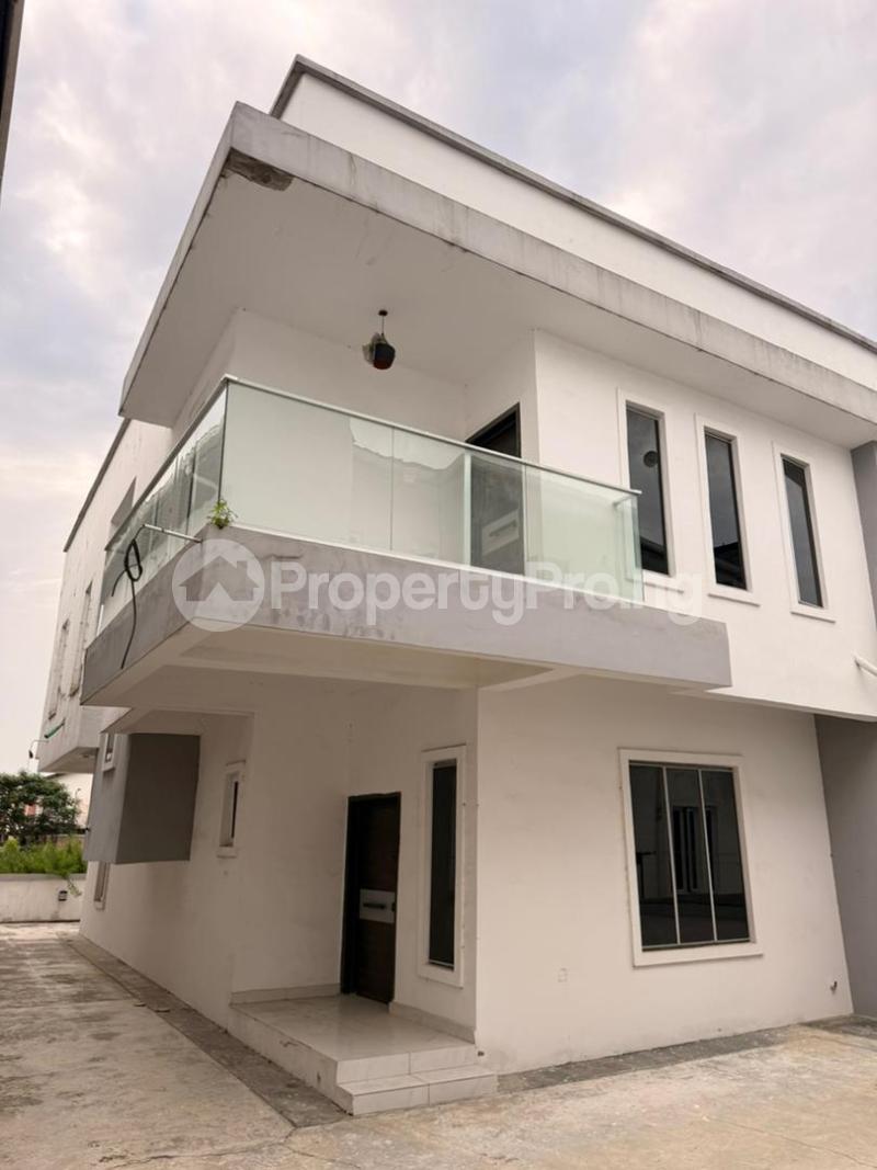 4 bedroom House for rent Abraham adesanya estate Ajah Lagos