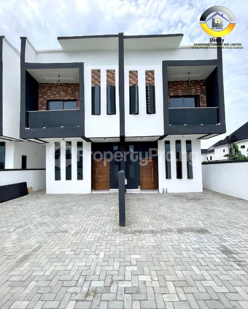 4 bedroom Flat / Apartment for sale Ajah Lagos