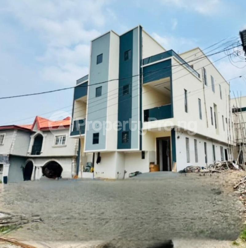 4 bedroom House for sale Gbagada Lagos