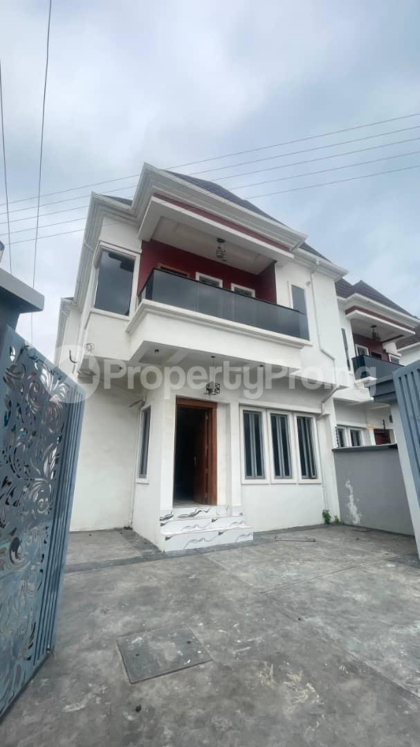 4 bedroom House for sale Lekki Lagos