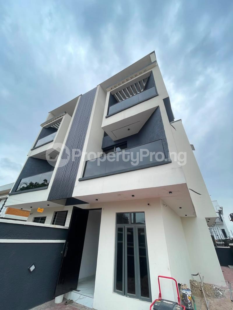 4 bedroom House for sale Adeniyi Jones Ikeja Lagos