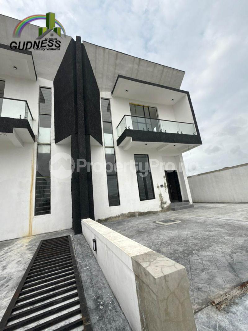 4 bedroom House for sale Sangotedo Ajah Lagos