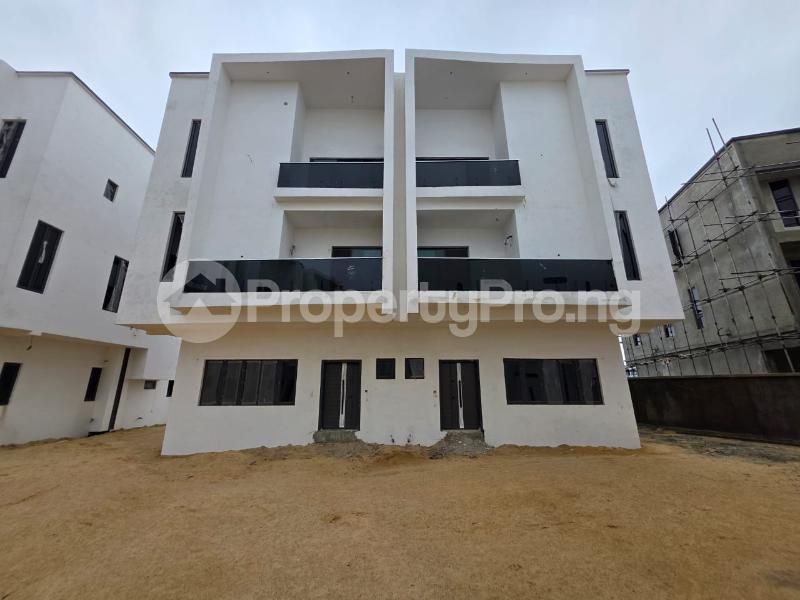 4 bedroom House for sale Osapa london Lekki Lagos