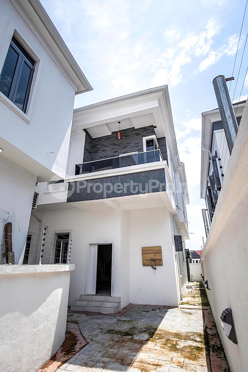 4 bedroom House for sale Off Orchid Hotel Road Ikota Lekki Lagos