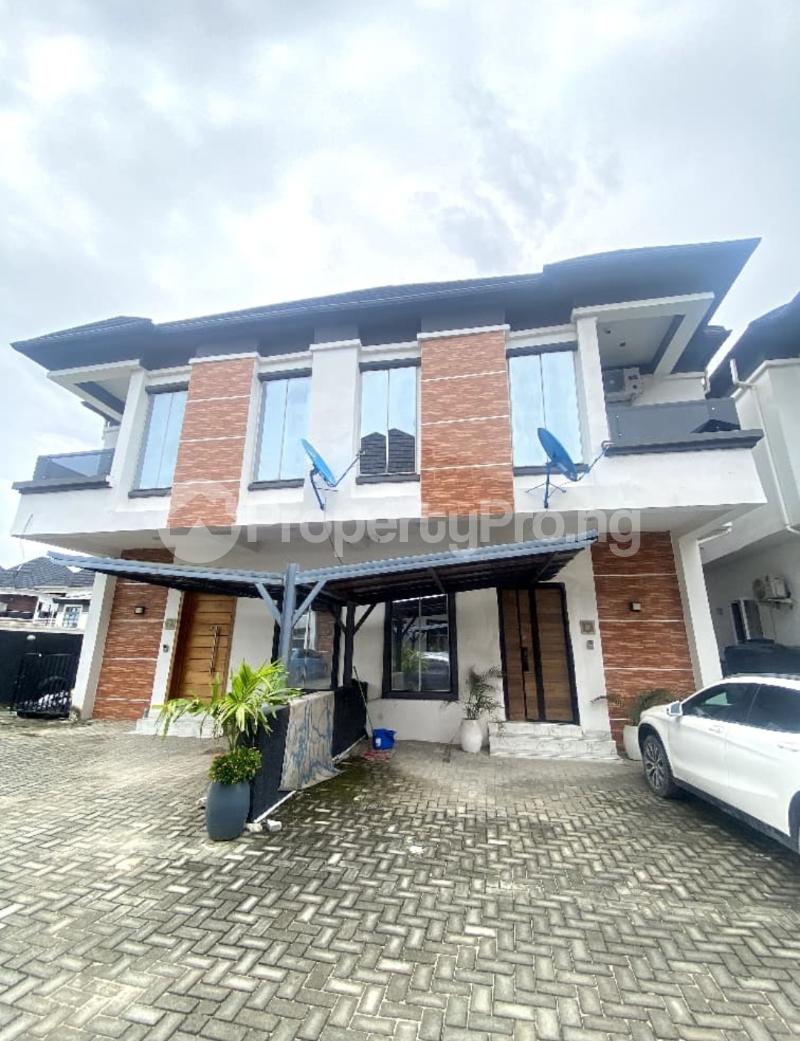 4 bedroom House for rent Conservation Road Lekki chevron Lekki Lagos
