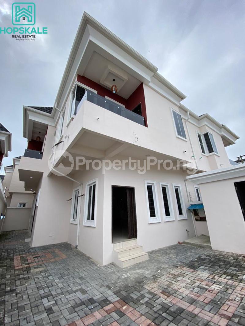 4 bedroom House for sale Ologolo Lekki Lagos