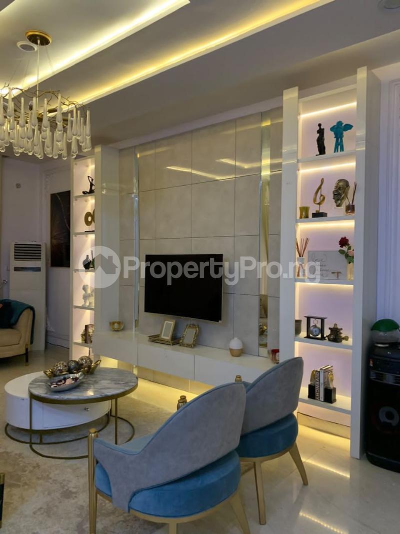 4 bedroom House for shortlet chevron Lekki Lagos