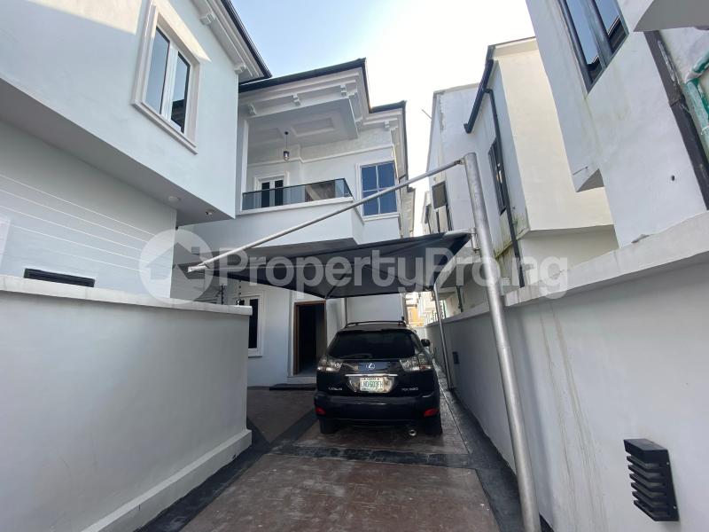 4 bedroom House for sale chevron Lekki Lagos