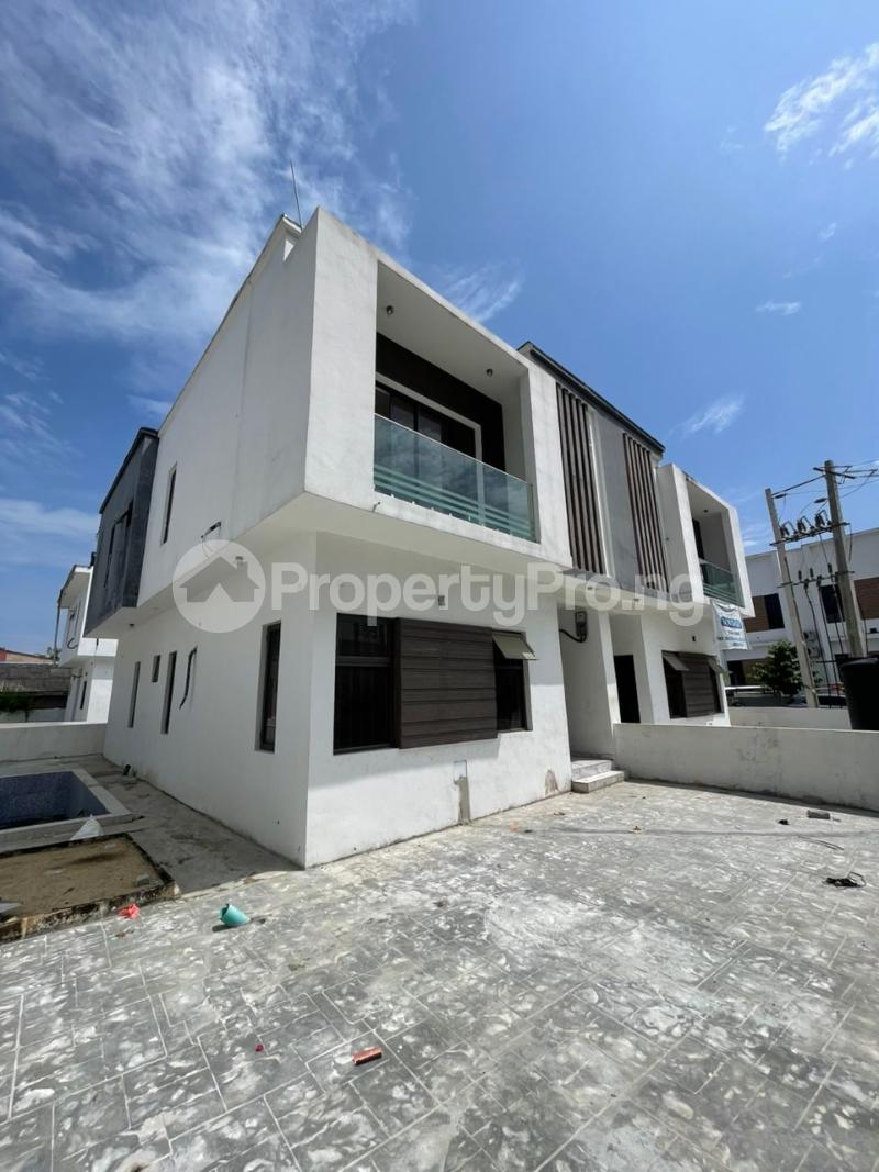 4 bedroom House for sale Ologolo Lekki Lagos