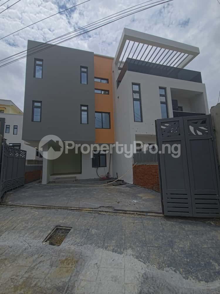 4 bedroom House for sale Maryland Lagos