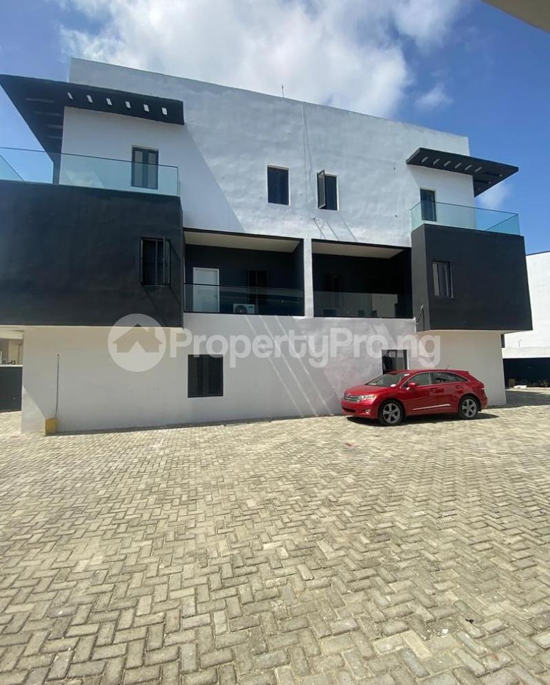 4 bedroom House for sale Ikota Lekki Lagos