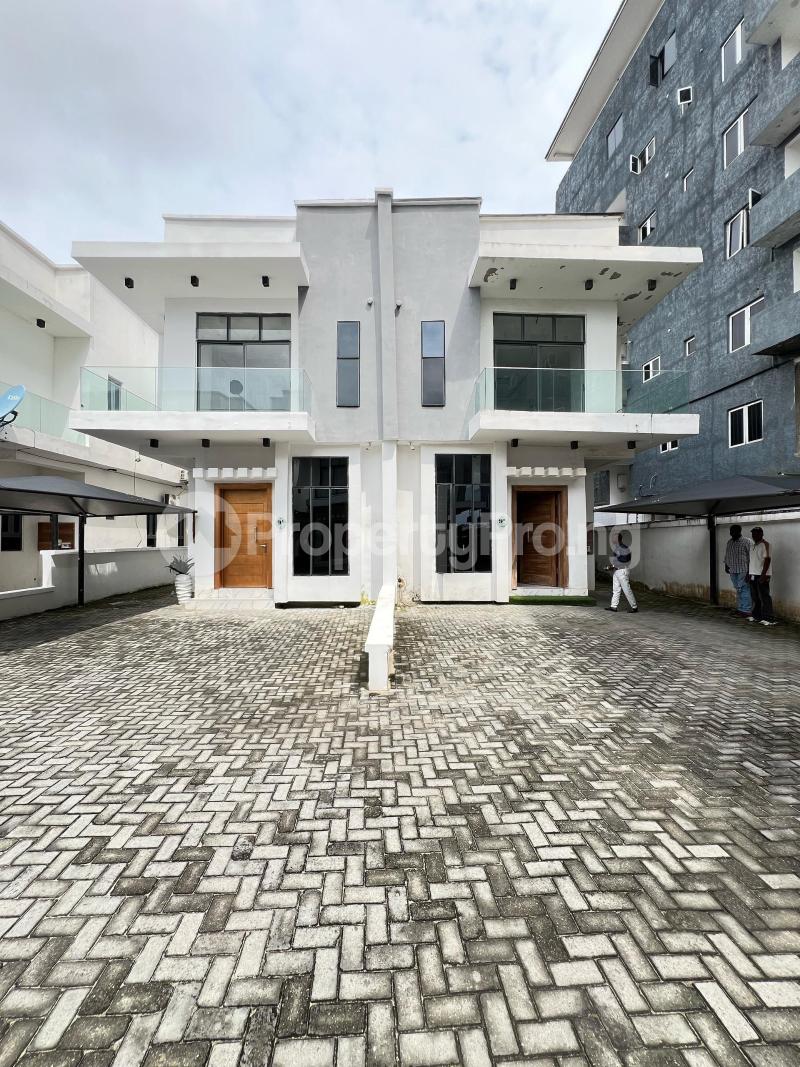4 bedroom House for sale Osapa london Lekki Lagos