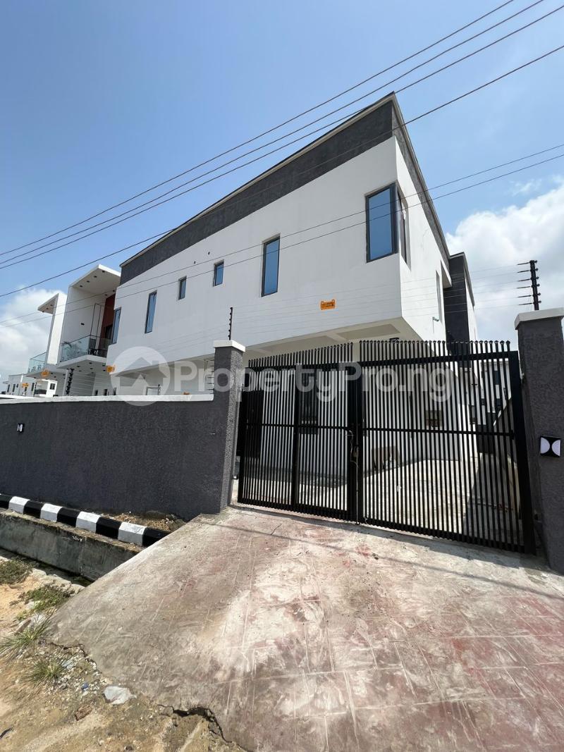 4 bedroom House for sale Ologolo Lekki Lagos