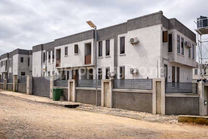 4 bedroom House for sale Apo Abuja