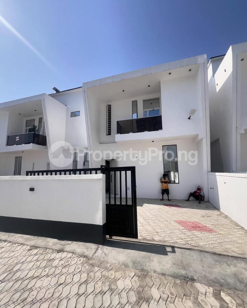 4 bedroom House for sale Ikota Lekki Lagos