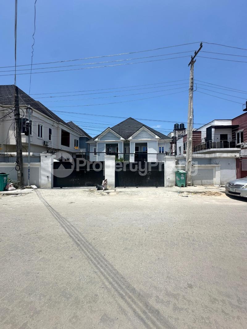 4 bedroom House for rent Ologolo Lekki Lagos