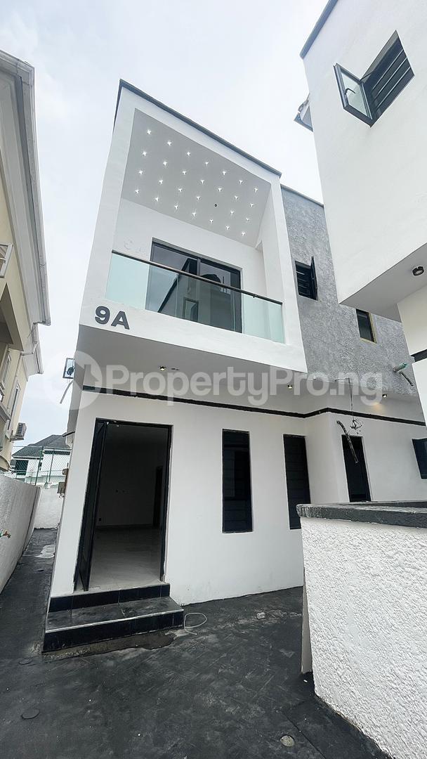 4 bedroom House for sale Chevron Lekki Lagos