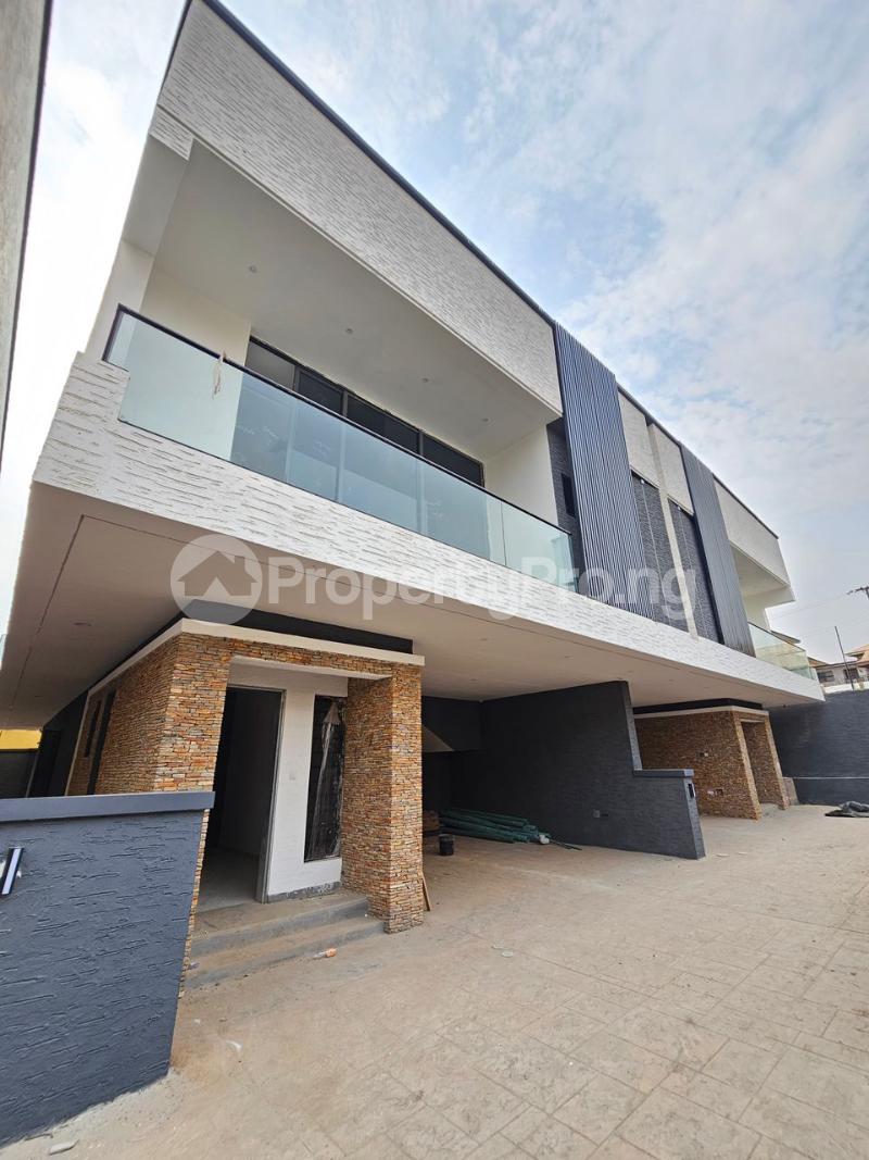 4 bedroom House for sale Ojodu Lagos