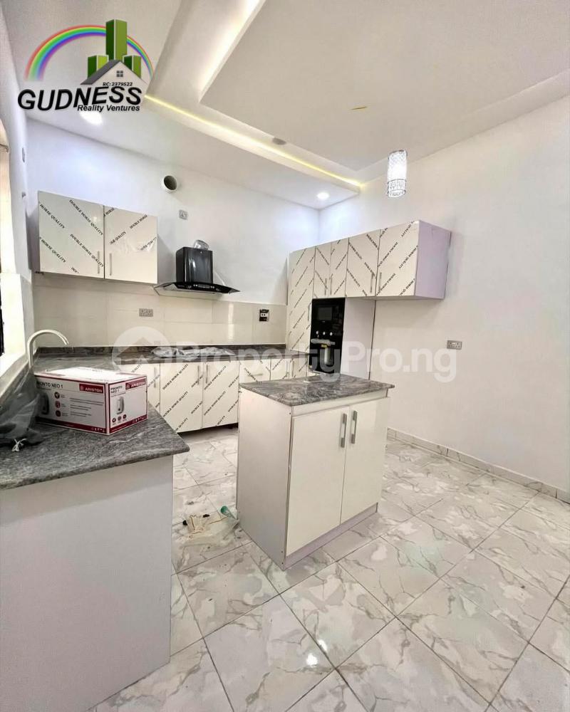 4 bedroom House for rent Chevron Lekki Lagos