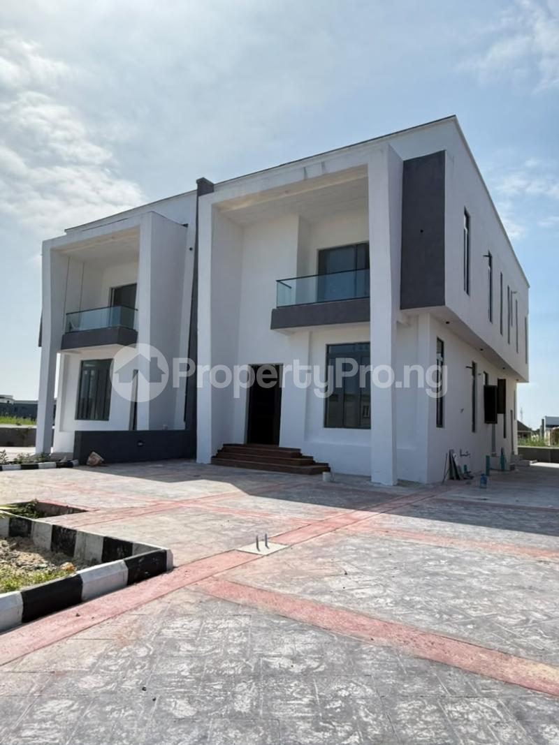 4 bedroom House for sale VGC Lekki Lagos