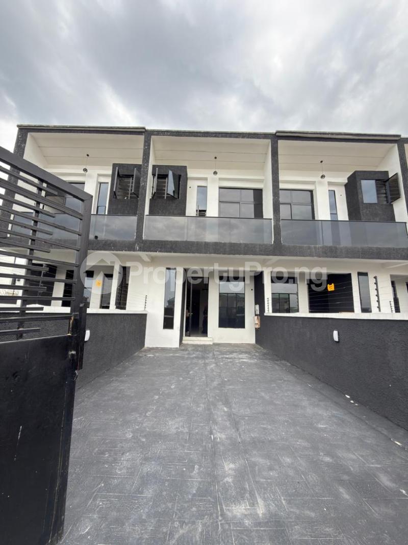 4 bedroom House for rent Ikota Lekki Lagos