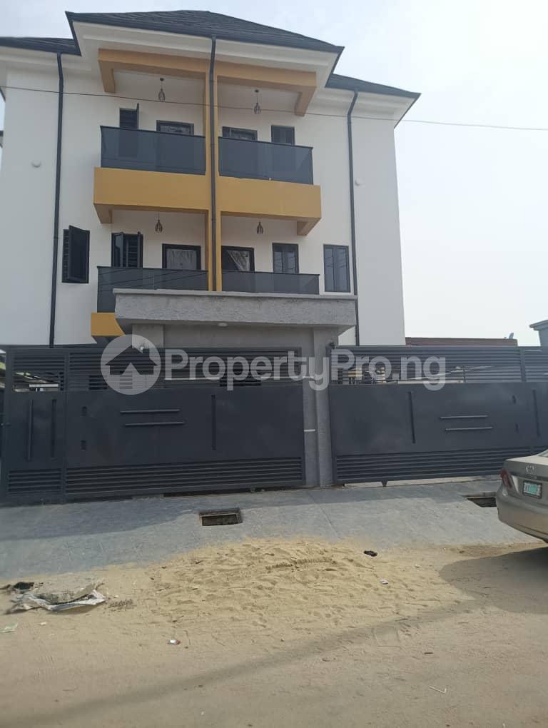 4 bedroom House for sale  Surulere Lagos