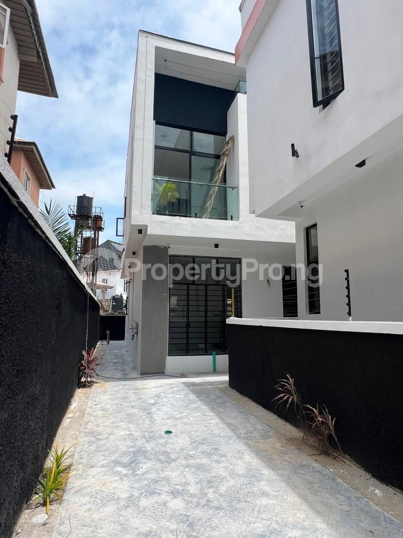 4 bedroom House for sale Ikota Lekki Lagos