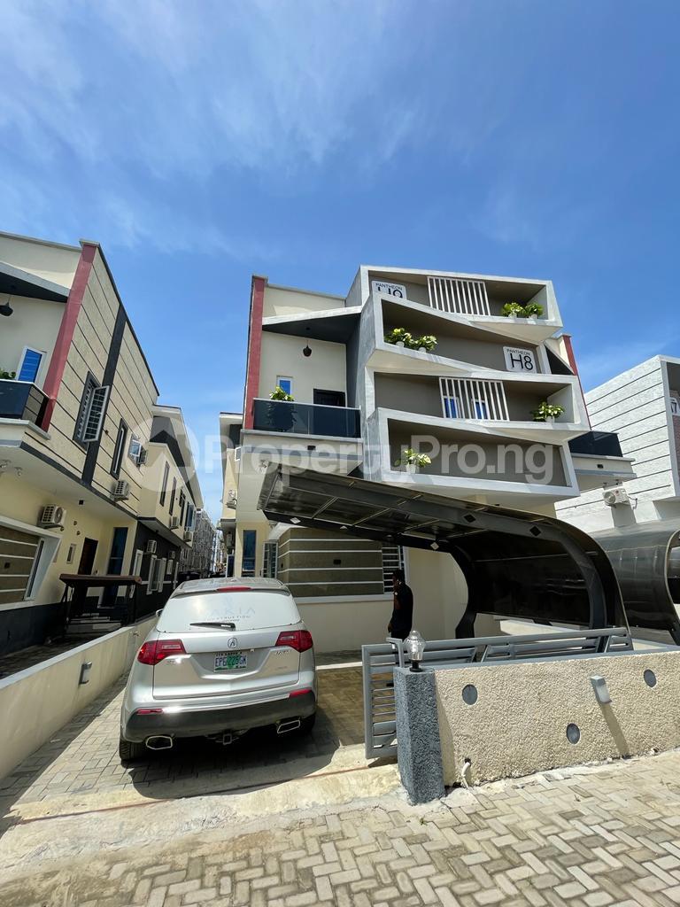 4 bedroom House for rent Along Lekki Expressway Lekki Lagos