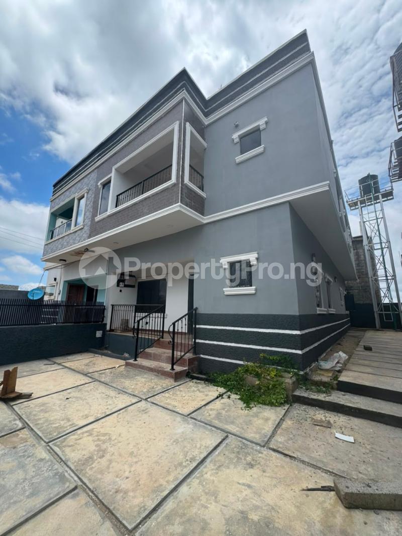 4 bedroom House for rent An Estate Along Nut Road Airport Road Lugbe Abuja