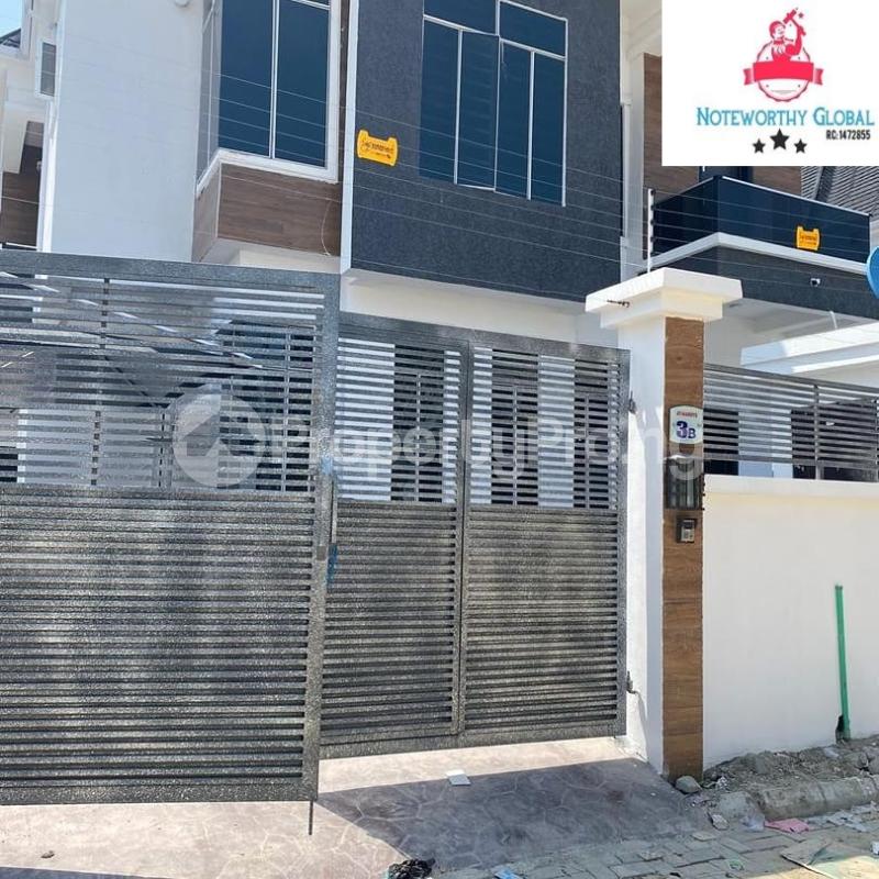 4 bedroom House for sale Lekki Lagos