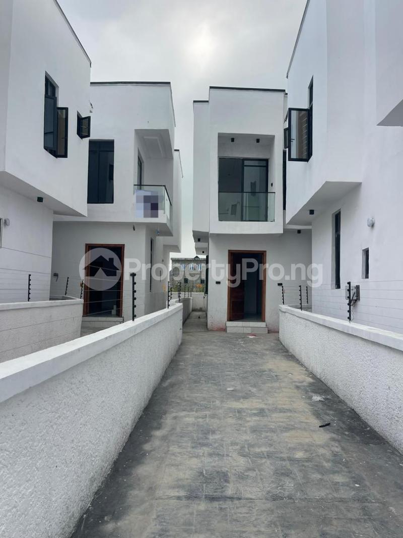 4 bedroom House for sale Ikota Lekki Lagos