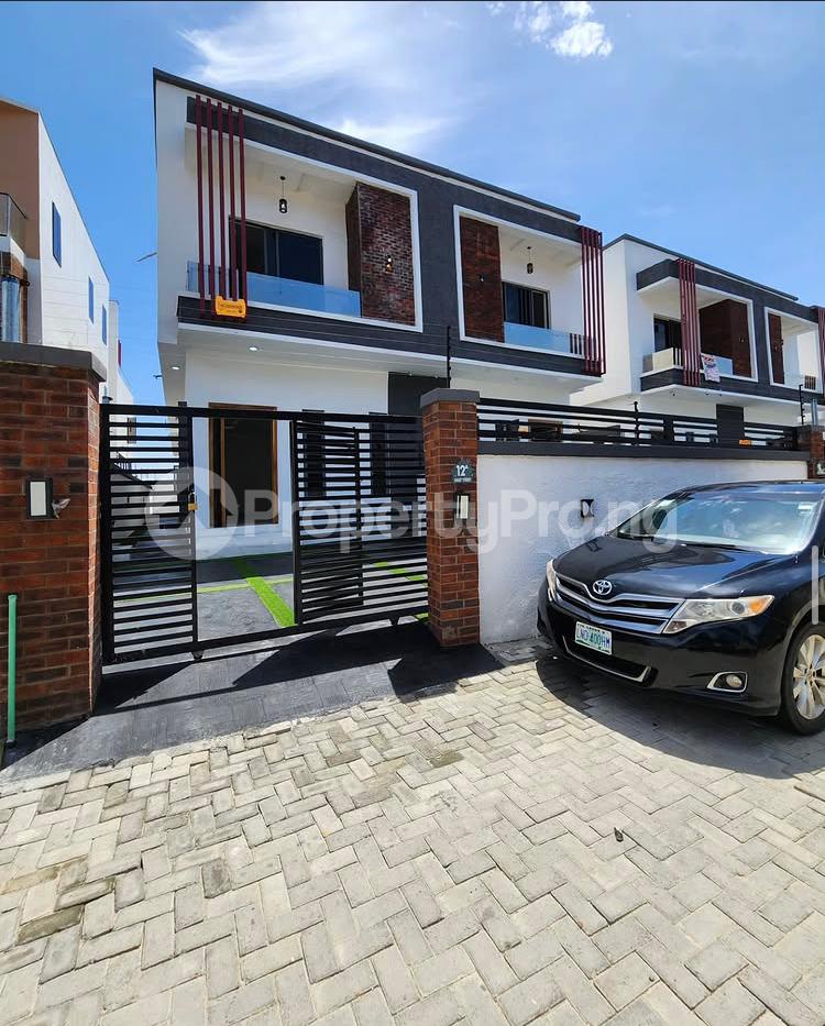 4 bedroom House for sale chevron Lekki Lagos