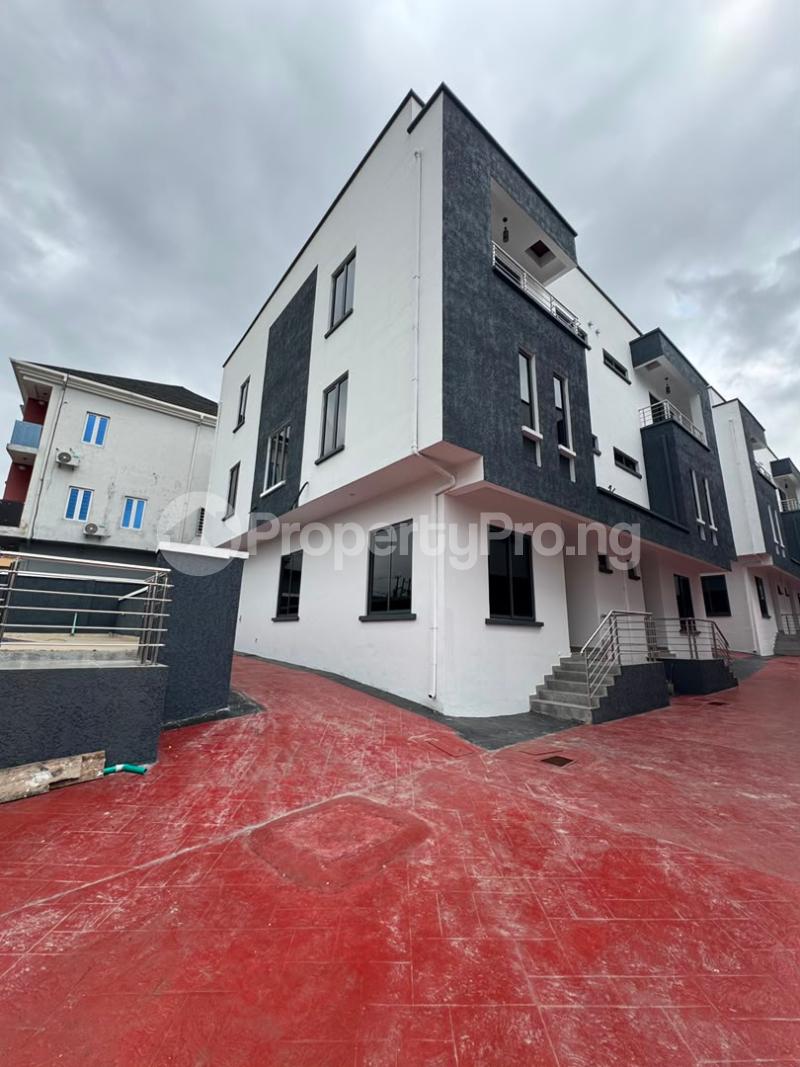 House for sale Ilupeju Lagos