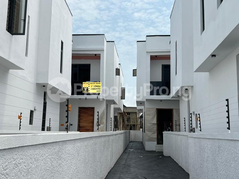 4 bedroom House for sale Ikota Lekki Lagos