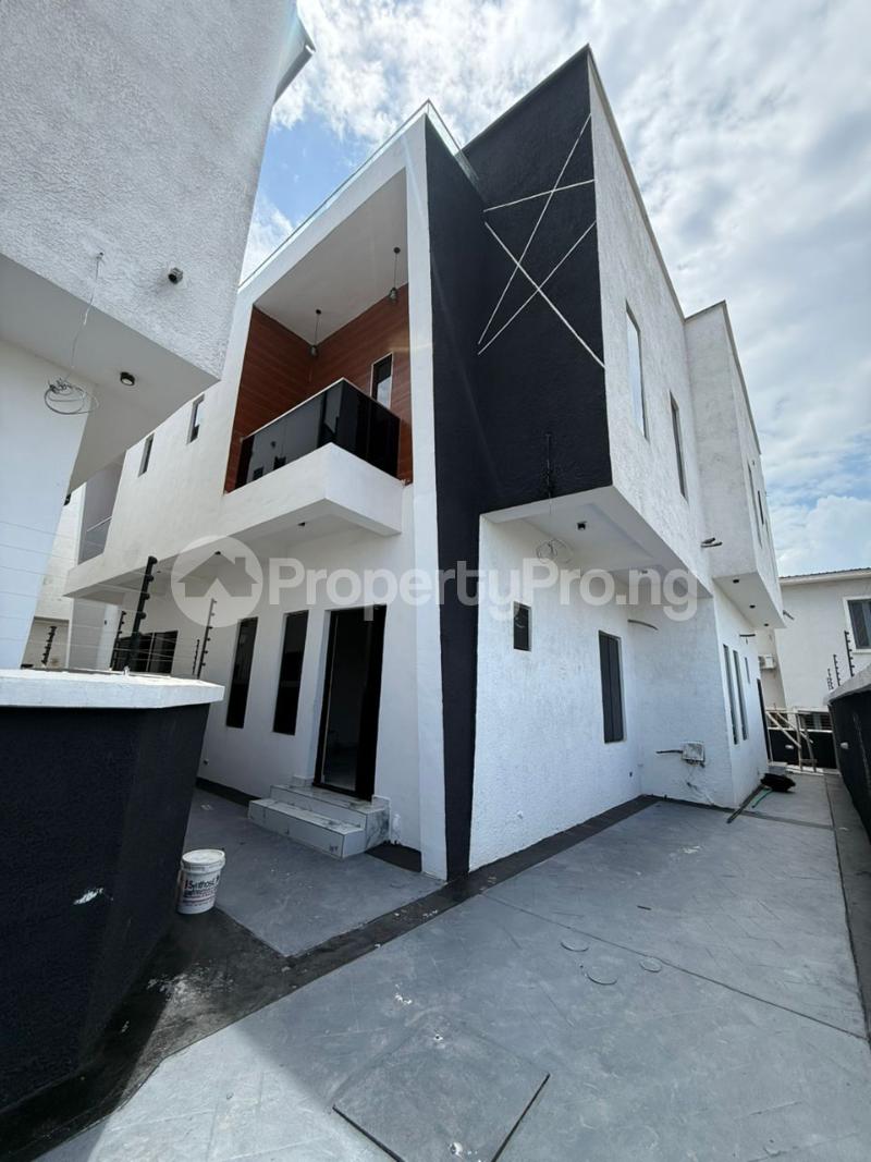 4 bedroom House for sale Orchid Lekki Lagos
